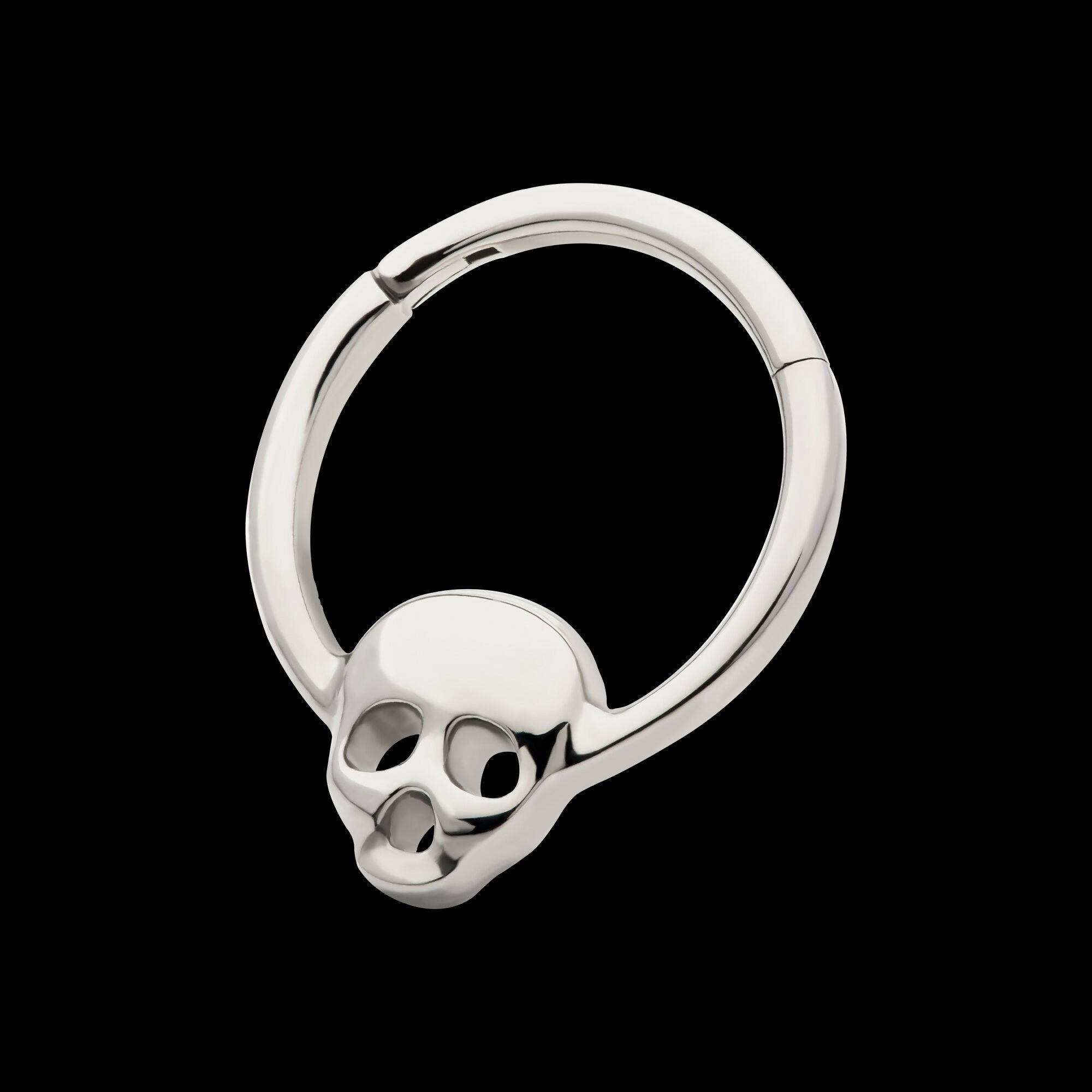 Centered Skull Front Facing Hinged Segment Clicker Hoop Earring / Nosering – Titanium
