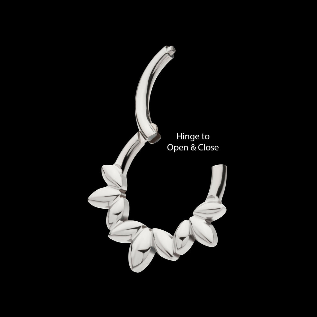 Clustered 3-Petal Flower Front Facing Hinged Segment Clicker Hoop Earring / Nosering – Titanium