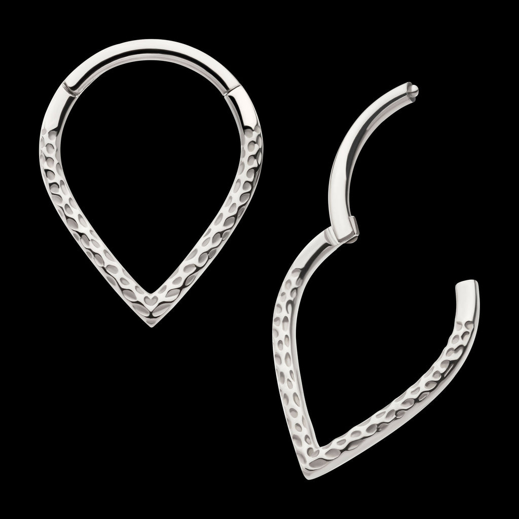 Hammered V-Shape Front Facing Hinged Segment Clicker Hoop Earring / Nosering – Titanium