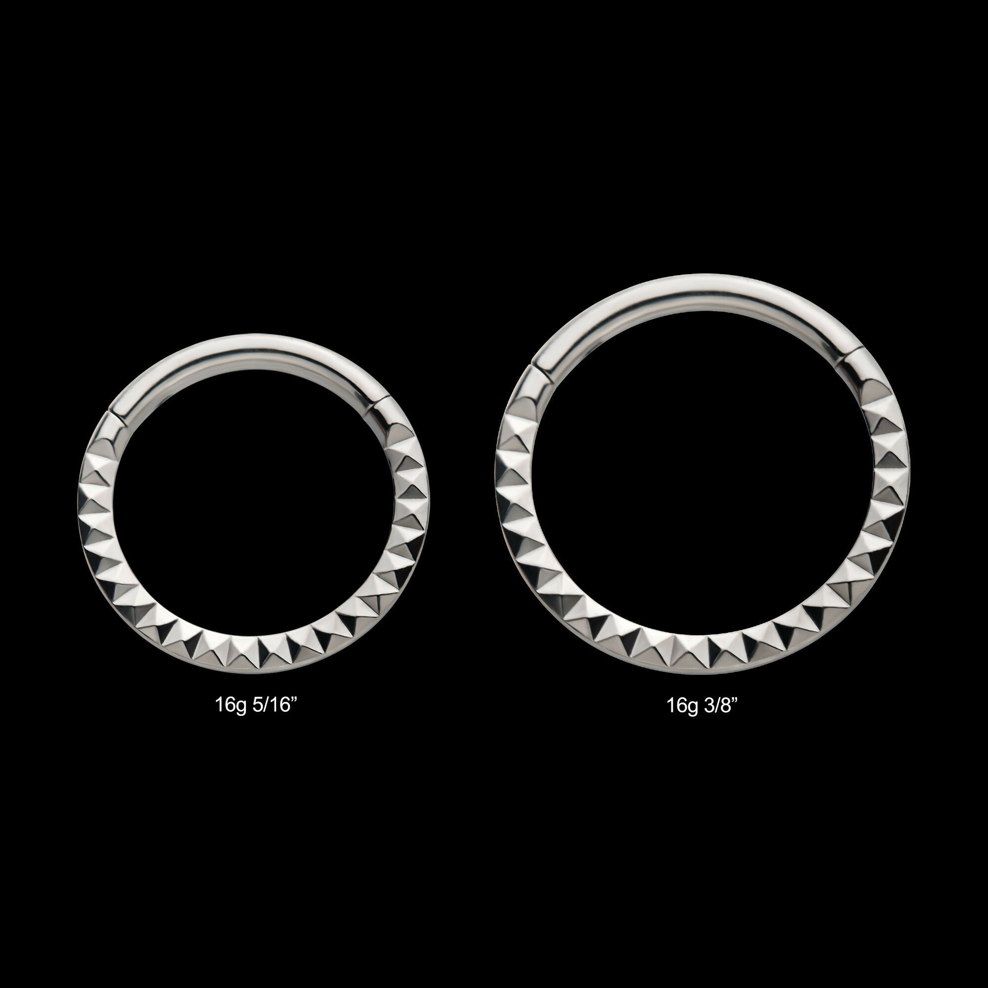 Pyramid Design Front Facing Hinged Segment Clicker Hoop Earring / Nosering – Titanium