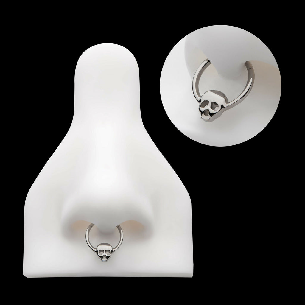 Centered Skull Front Facing Hinged Segment Clicker Hoop Earring / Nosering – Titanium