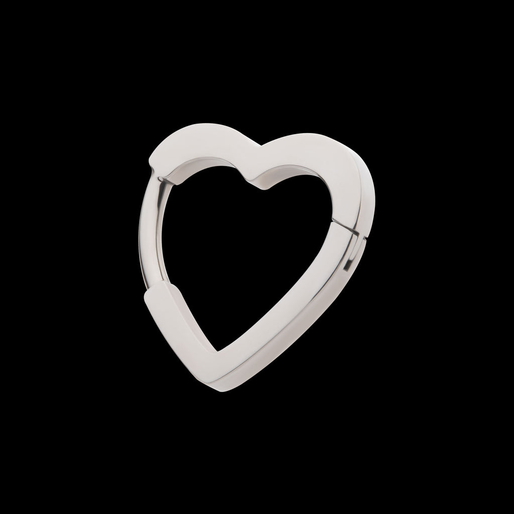 Heart Hinged Segment Clicker Hoop Earring / Nosering – Titanium