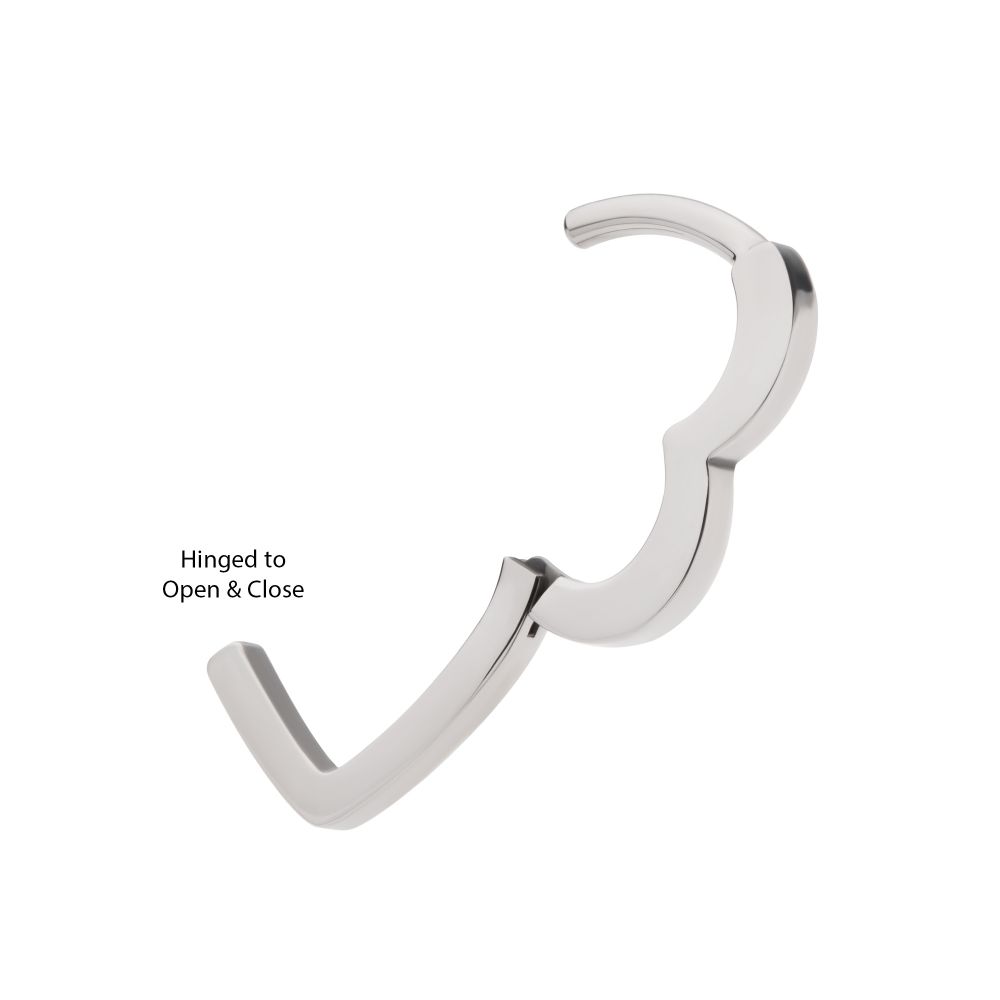 Heart Hinged Segment Clicker Hoop Earring / Nosering – Titanium