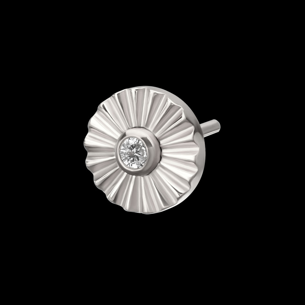 Radiant Corrugated Round with Bezel Gem Flatback Stud Earring / Nosering - Gem in Titanium