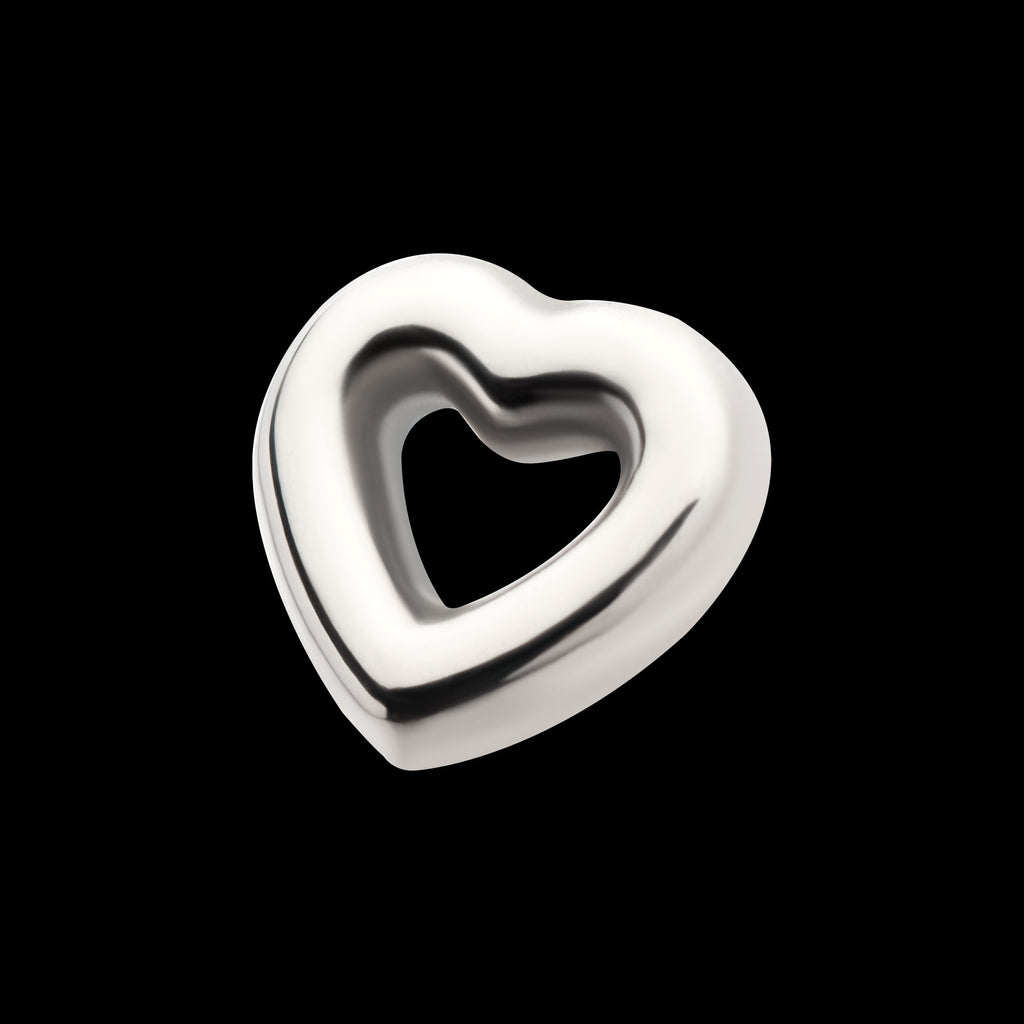 Hollow Heart Flatback Stud Earring / Nosering - Titanium