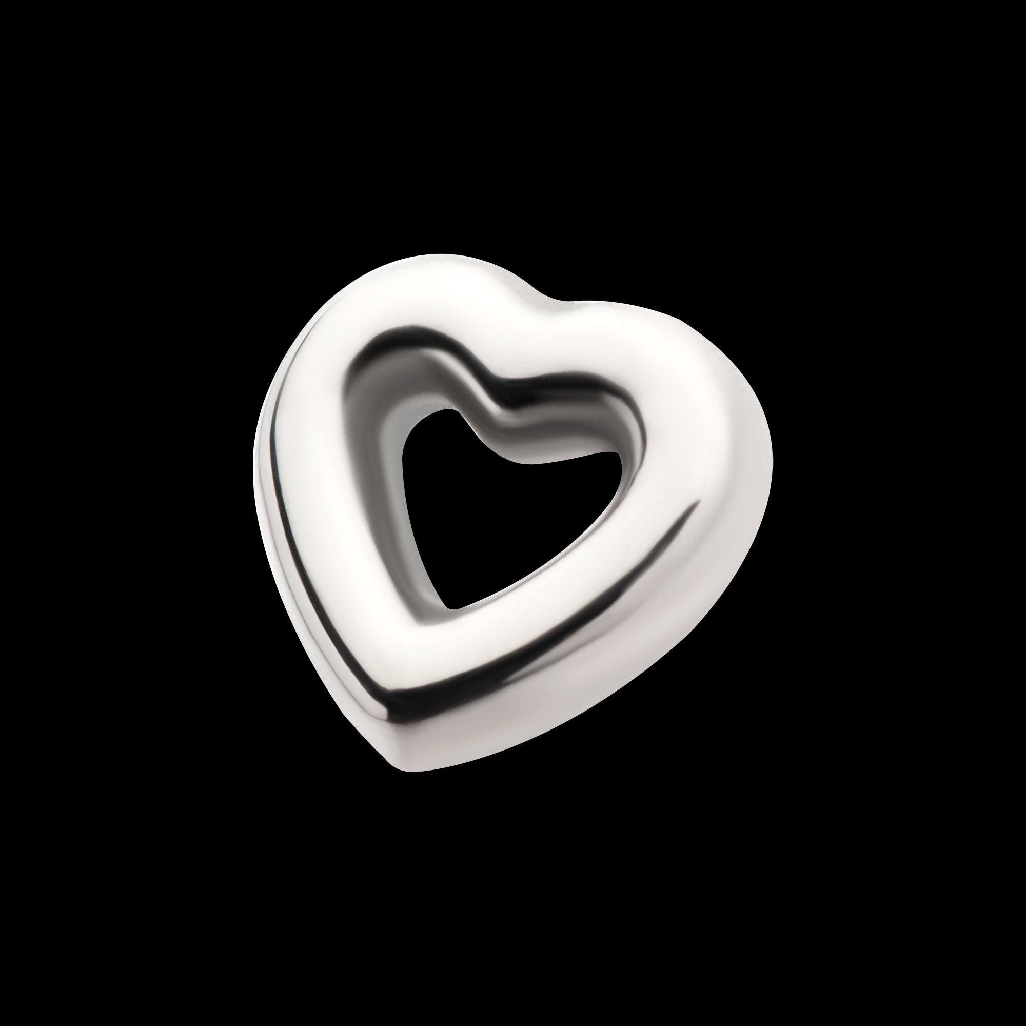 Hollow Heart Flatback Stud Earring / Nosering - Titanium