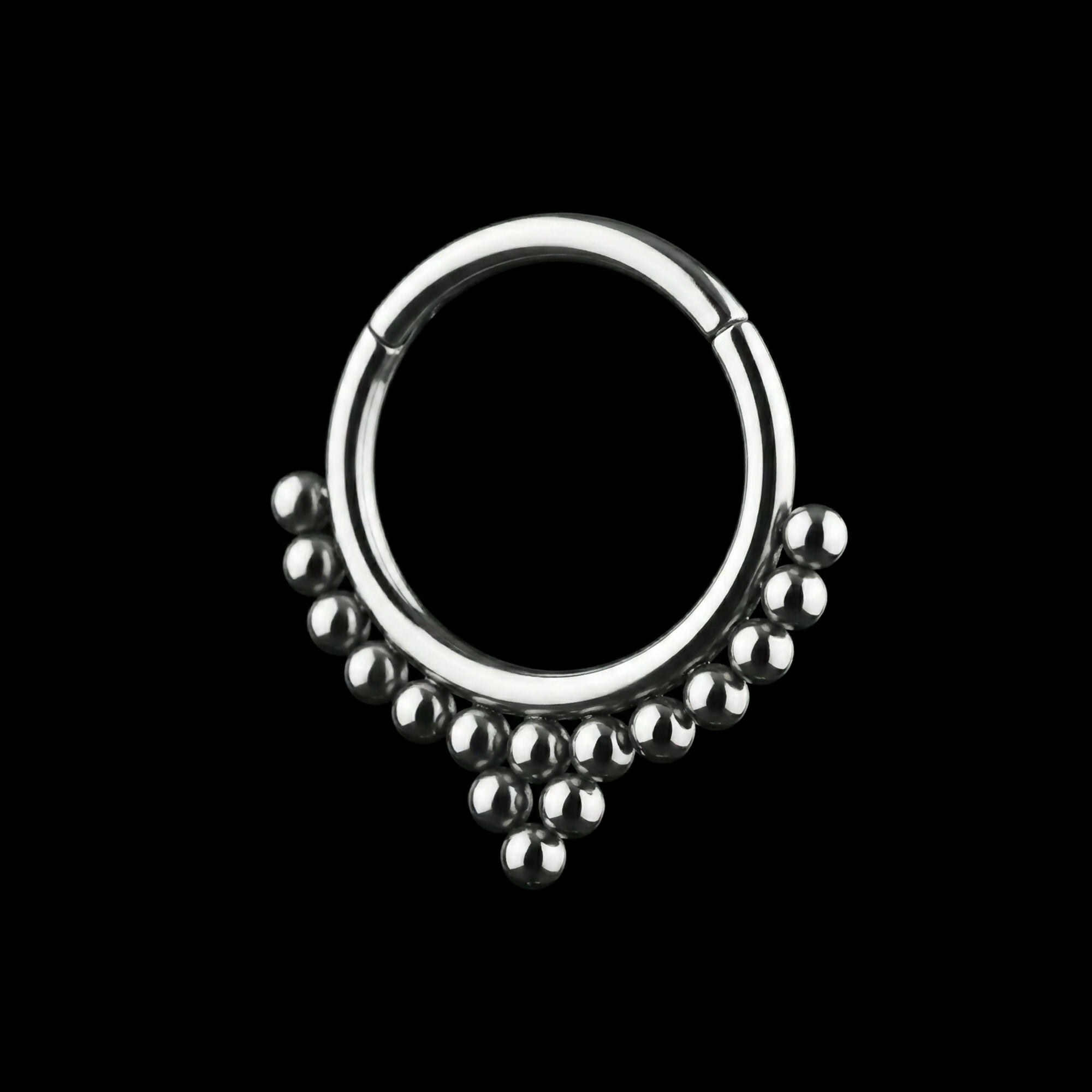 1 Tri-Bead Cluster and 13 Beads Hinged Segment Clicker Hoop Earring / Nosering – Titanium